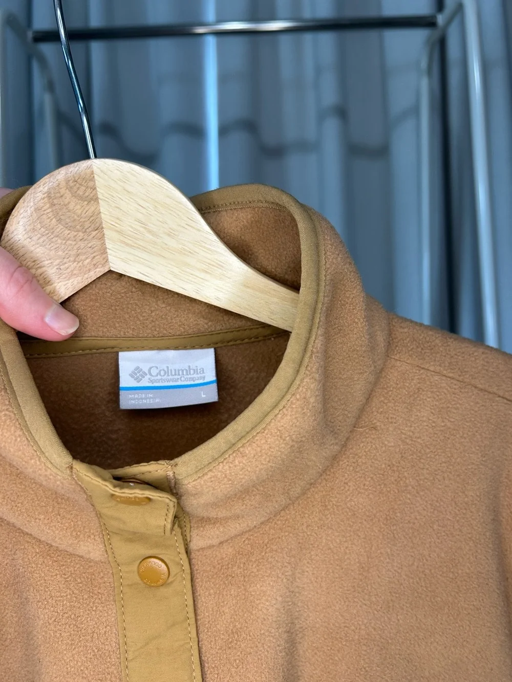 🏔️COLUMBIA Two-Tone Snap Pullover — Brown & Cream - Picture 4 of 5